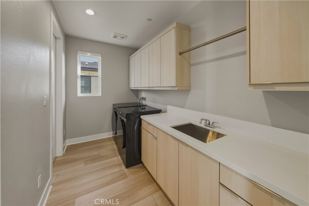 11800 Hillsborough Property Photo 32