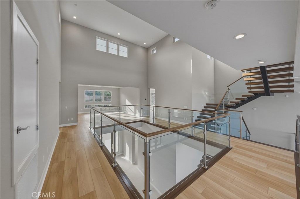 11800 Hillsborough Property Photo 33