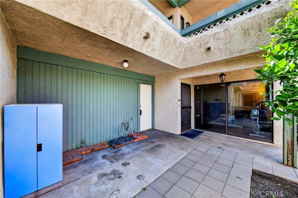 9914 Tweedy Lane C Property Photo 37