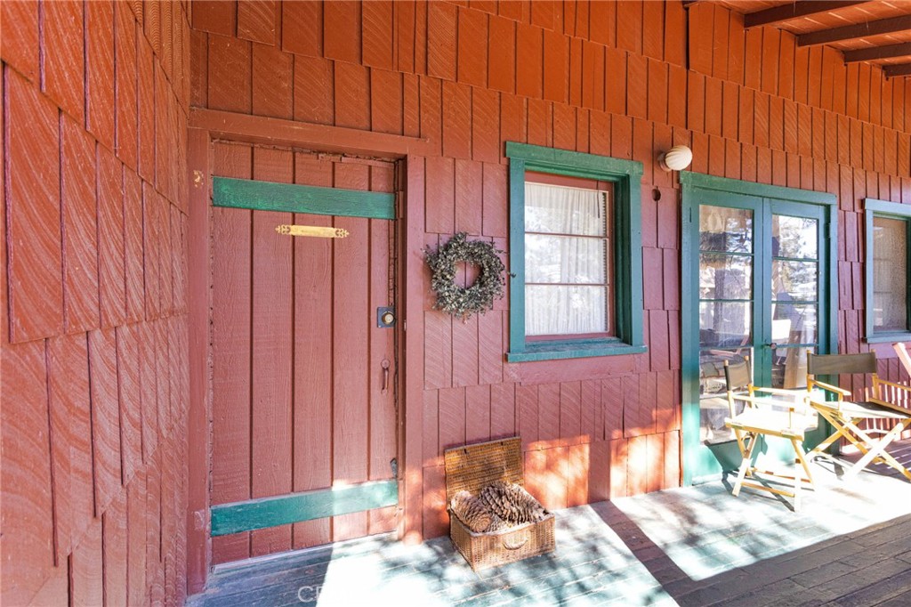 2054 E Canyon Property Photo 11