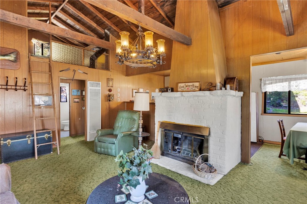 2054 E Canyon Property Photo 13