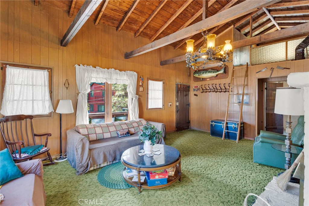 2054 E Canyon Property Photo 15