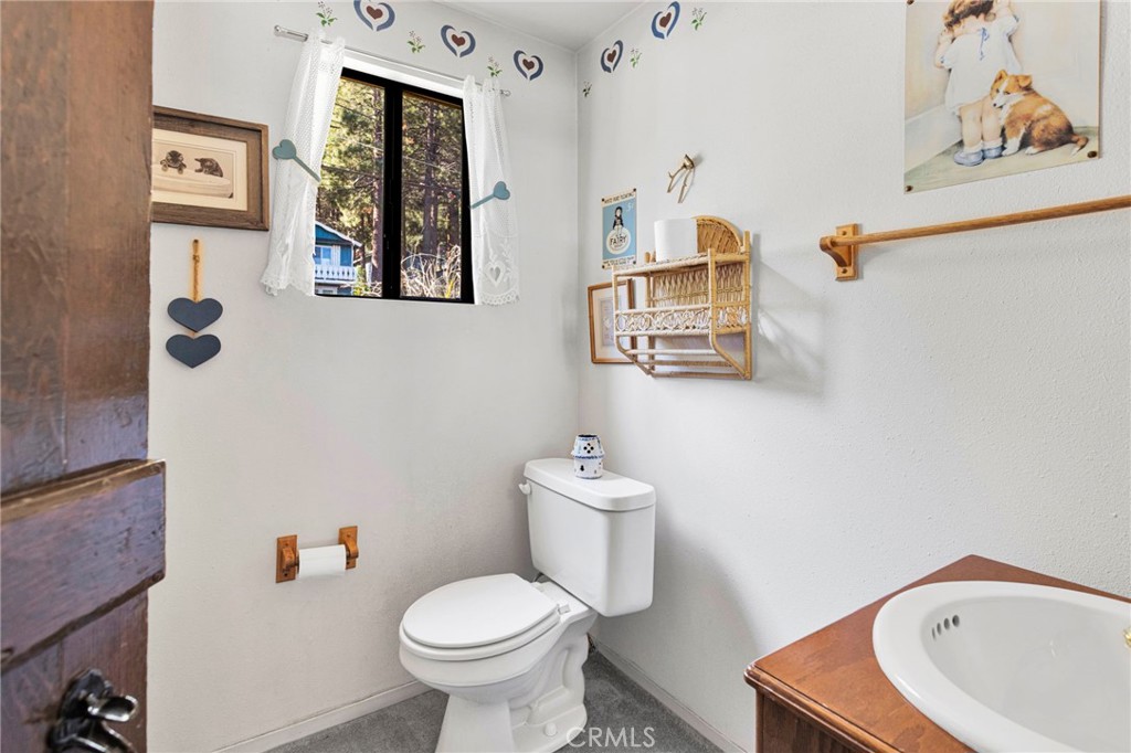 2054 E Canyon Property Photo 27