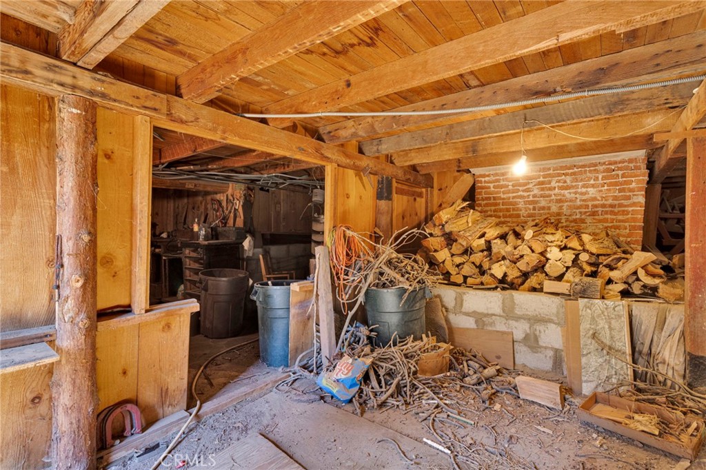 2054 E Canyon Property Photo 34