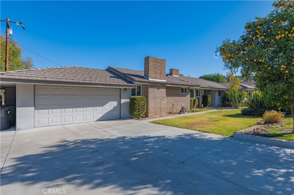 2847 N Monte Verde Property Photo 2