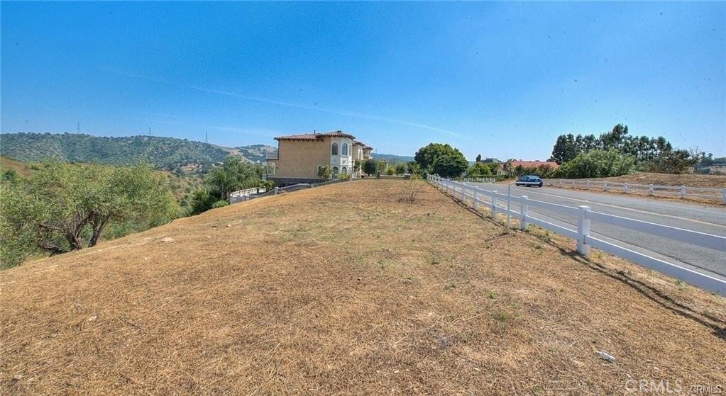 2690 Indian Creek Rd Property Photo 11