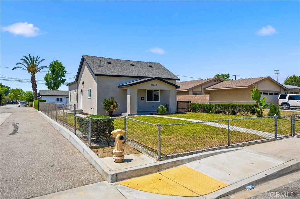 12940 4th Property Photo 1