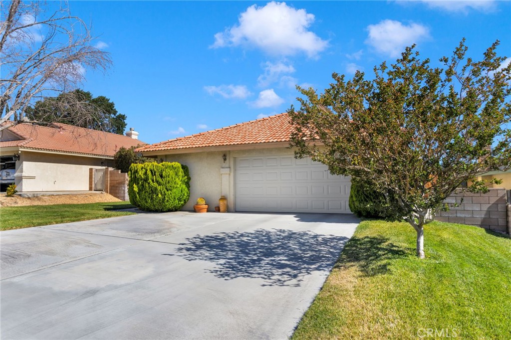 17810 Granada Drive Property Photo 7