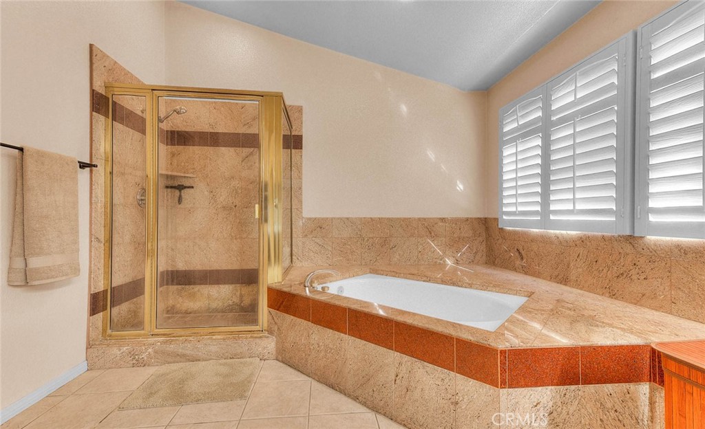 15028 Avenida De Las Flores Property Photo 32