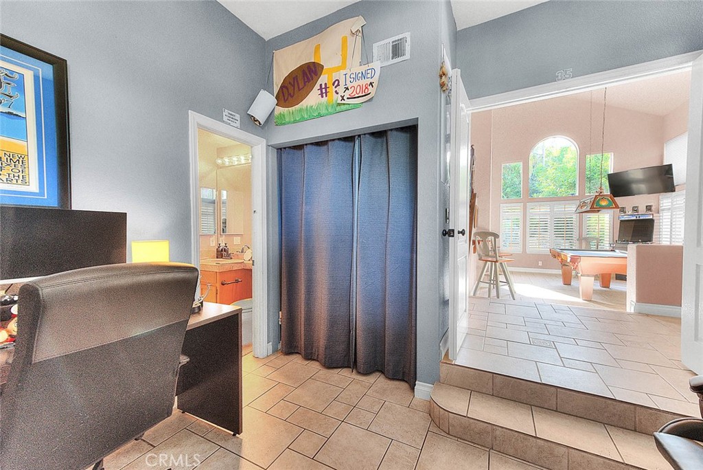 15028 Avenida De Las Flores Property Photo 44