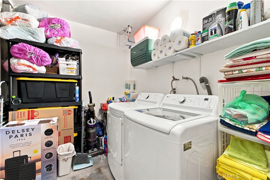 17317 Marygold Property Photo 10