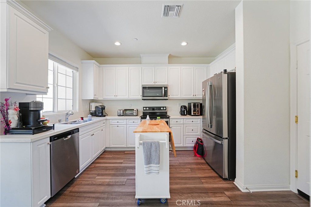 7348 Lunaria Lane Property Photo 10