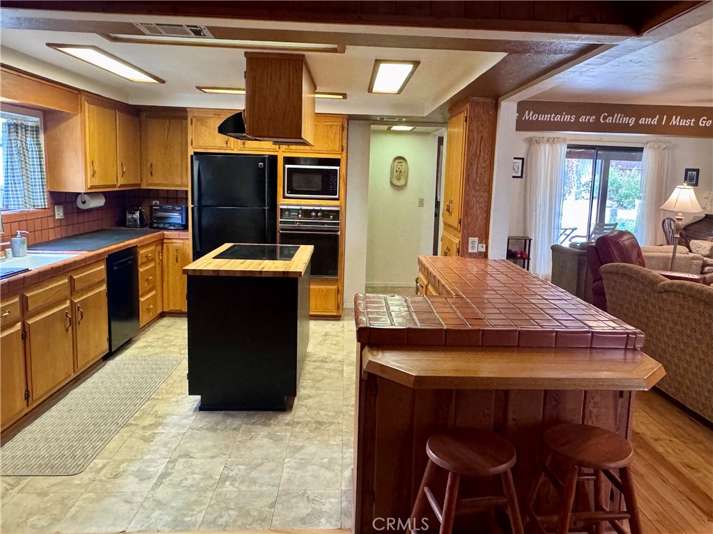 59307 Courtesy Drive Property Photo 10