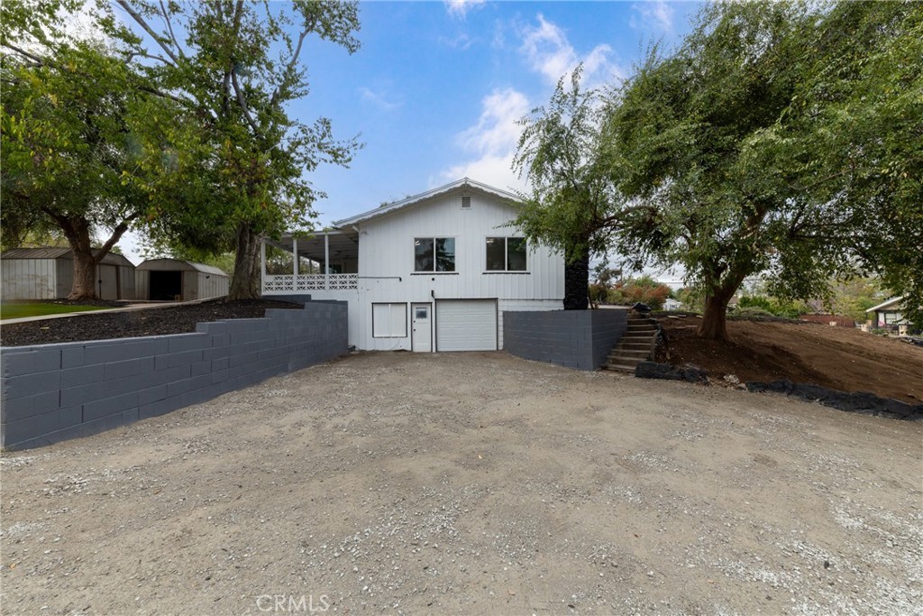 12449 6th Property Photo 3