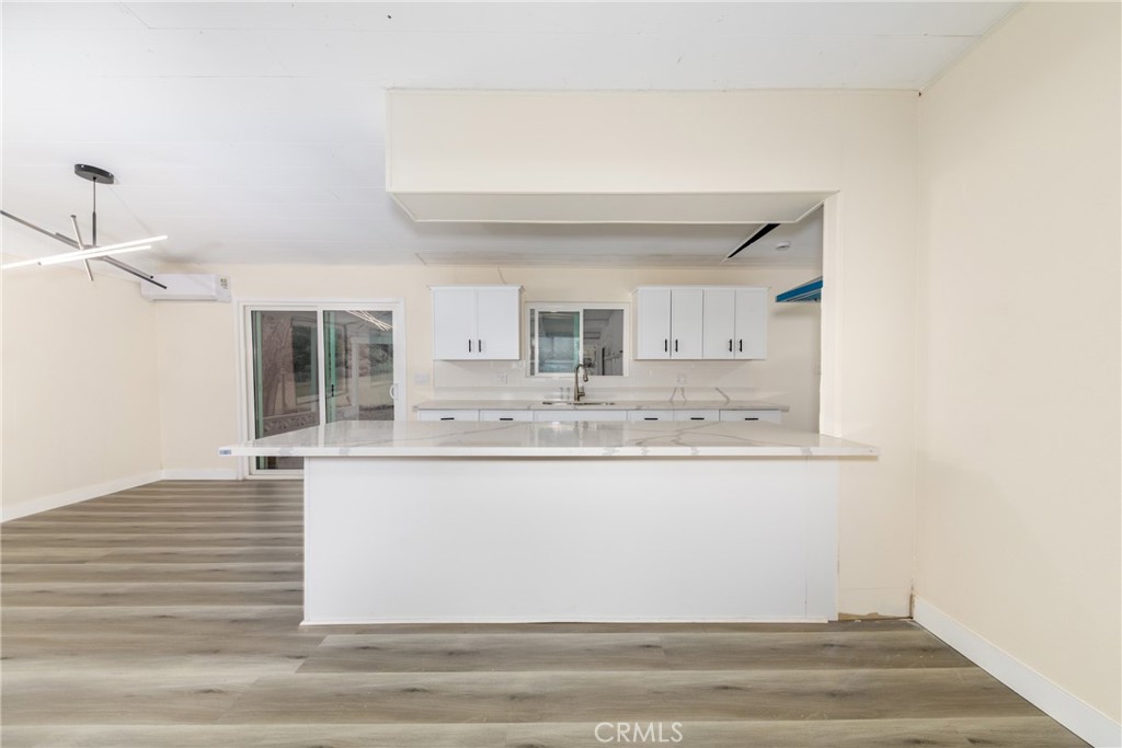 12449 6th Property Photo 12
