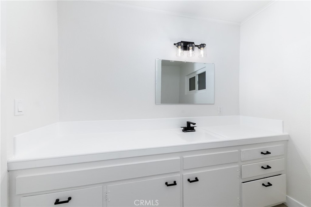 12449 6th Property Photo 24