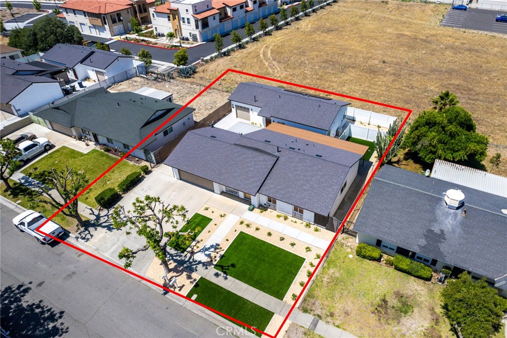 1421 De Anza Property Photo 3