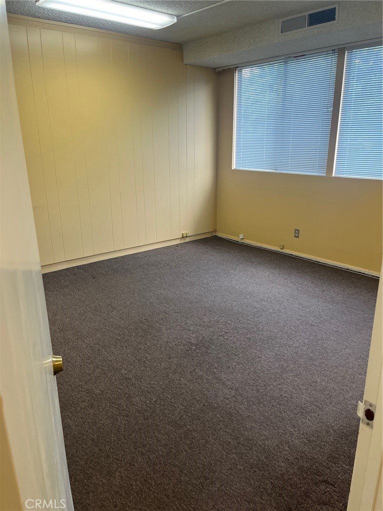 844 Colorado Boulevard Property Photo 7