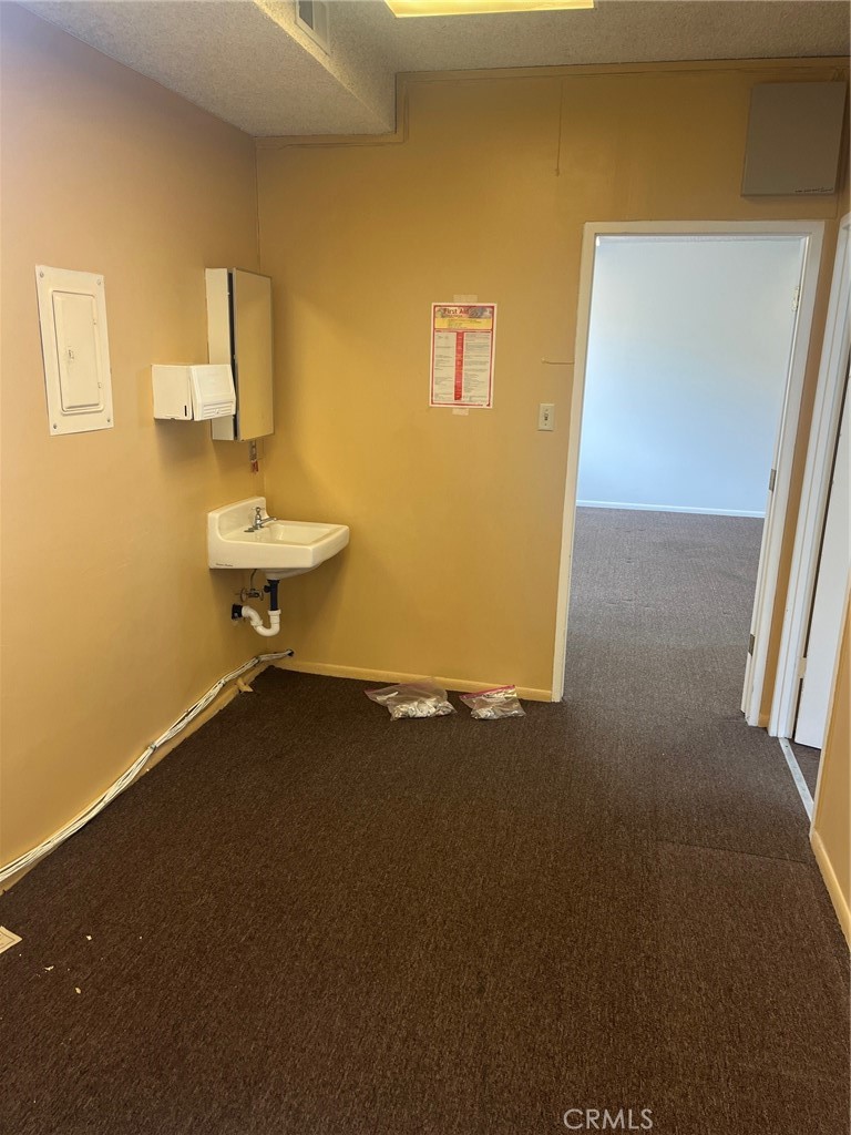 844 Colorado Boulevard Property Photo 8
