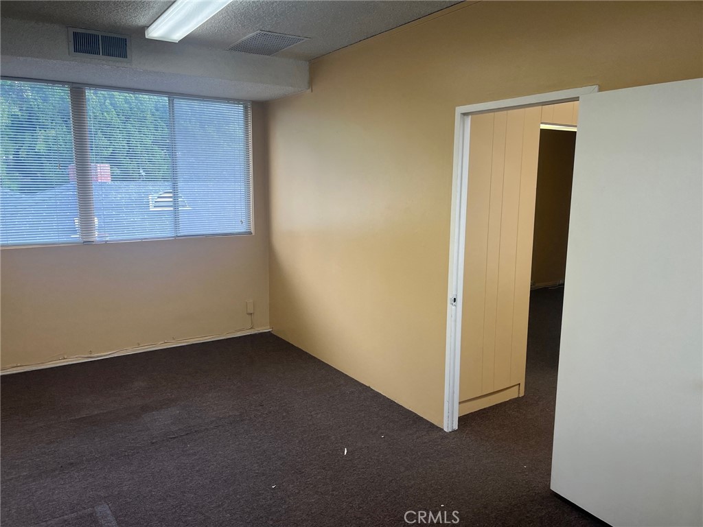 844 Colorado Boulevard Property Photo 15
