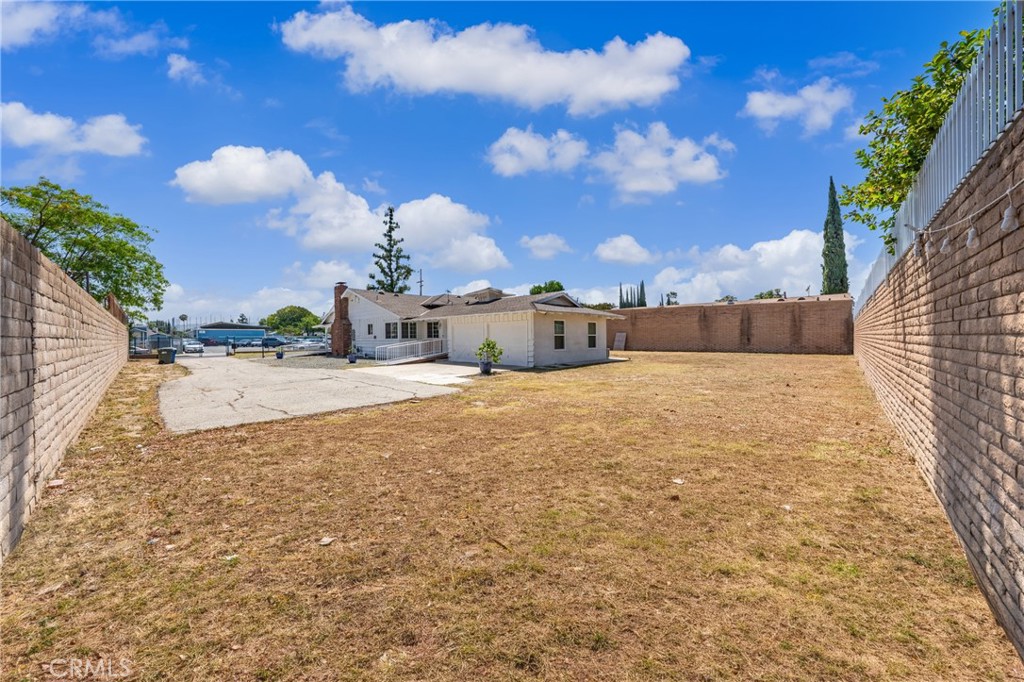 1345 Jellick Avenue Property Photo 32