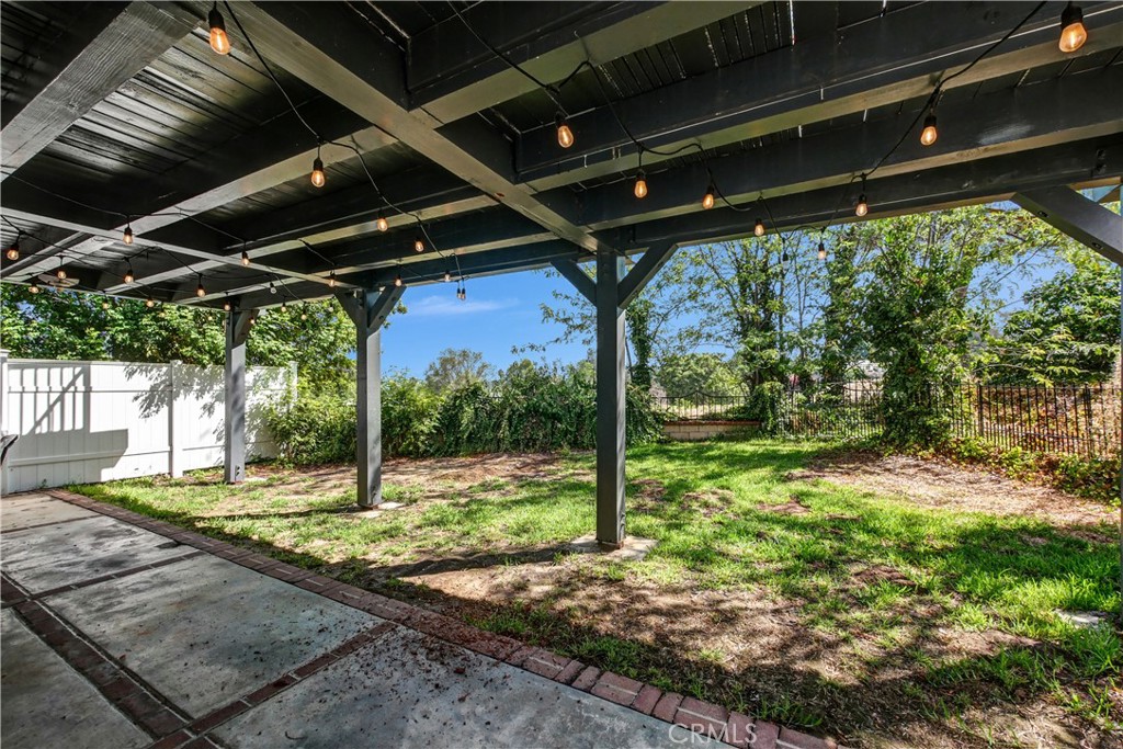 20211 Lake Canyon Property Photo 28