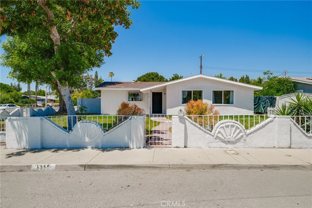 5356 Alamitos Property Photo 1