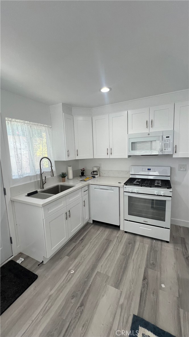 3414 Bayberry Drive A Property Photo 7