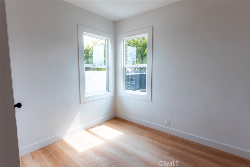 784 E Walton Street B Property Photo 11
