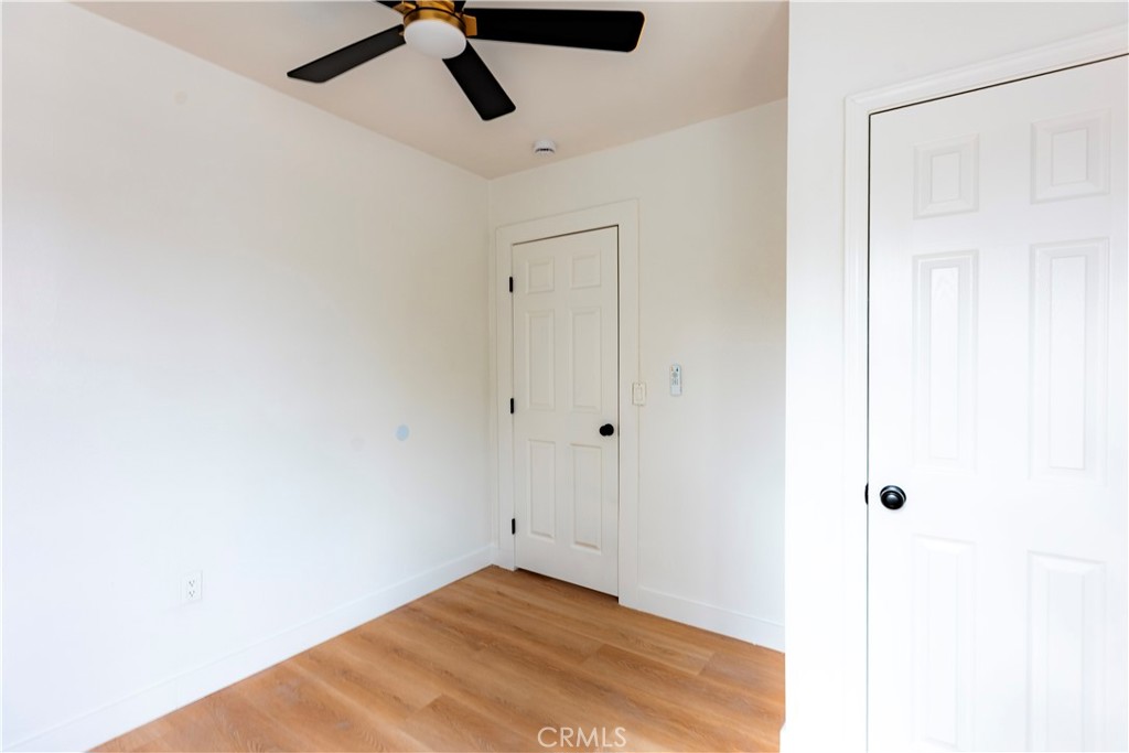 784 E Walton Street B Property Photo 17