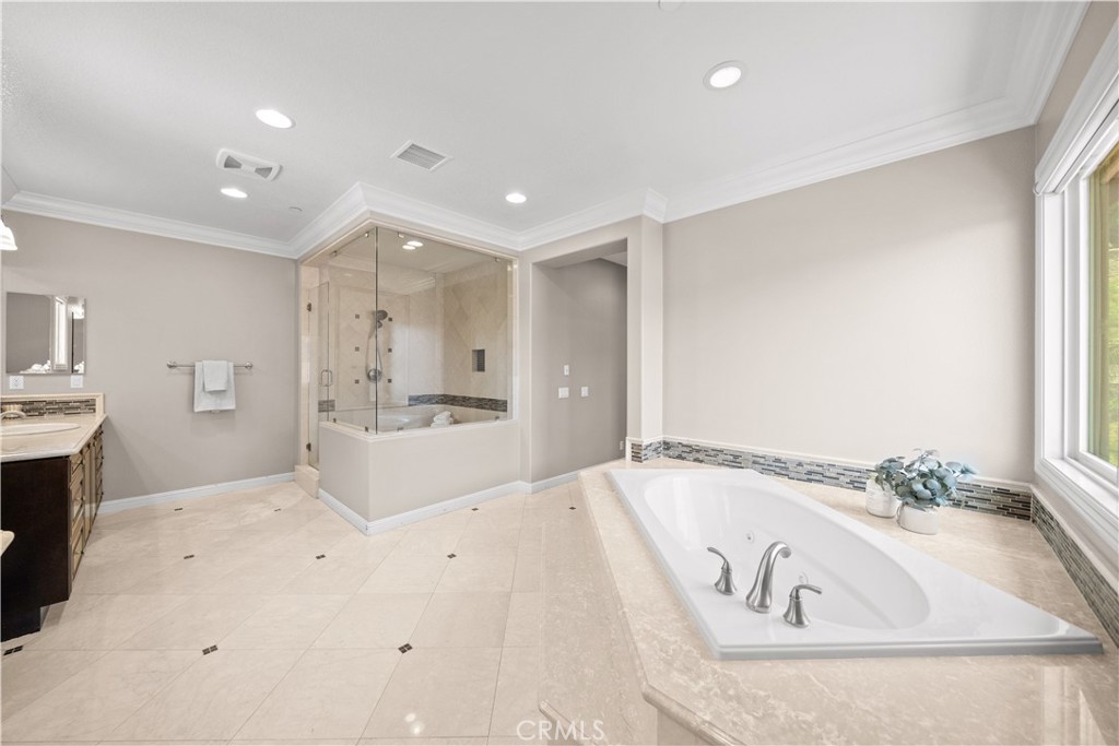 20183 Umbria Way Property Photo 40