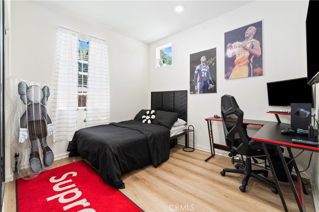 4044 Summer Way Property Photo 12