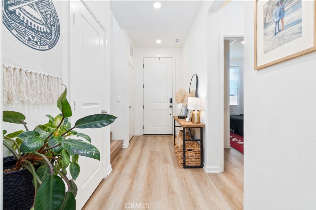 4044 Summer Way Property Photo 13