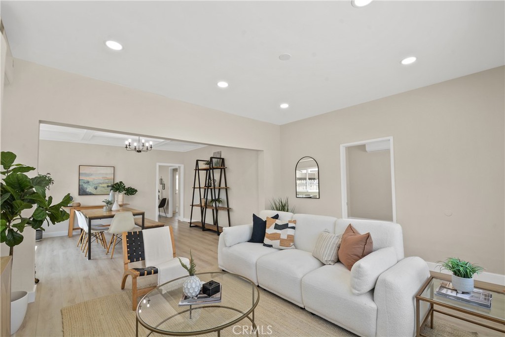 4768 Fisher Street Property Photo 5