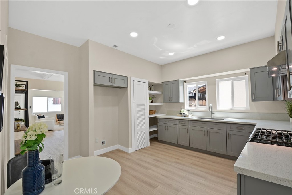 4768 Fisher Street Property Photo 10