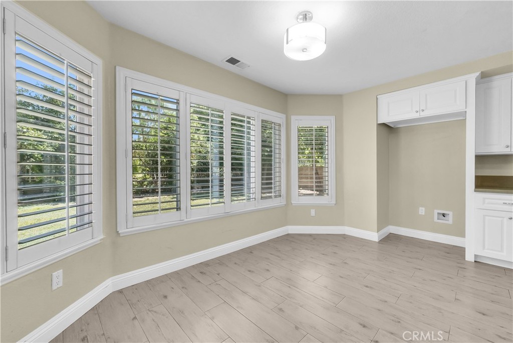 758 Trotter Court Property Photo 6
