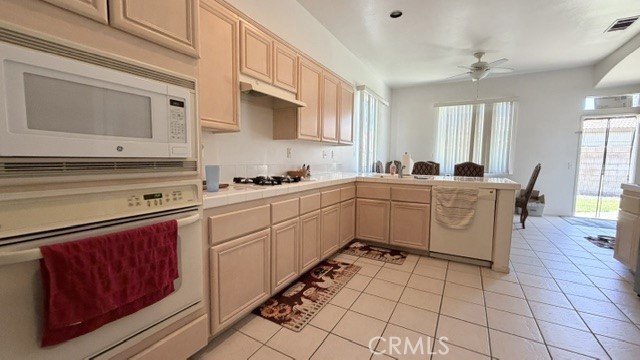 79105 Cindy Court Property Photo 5