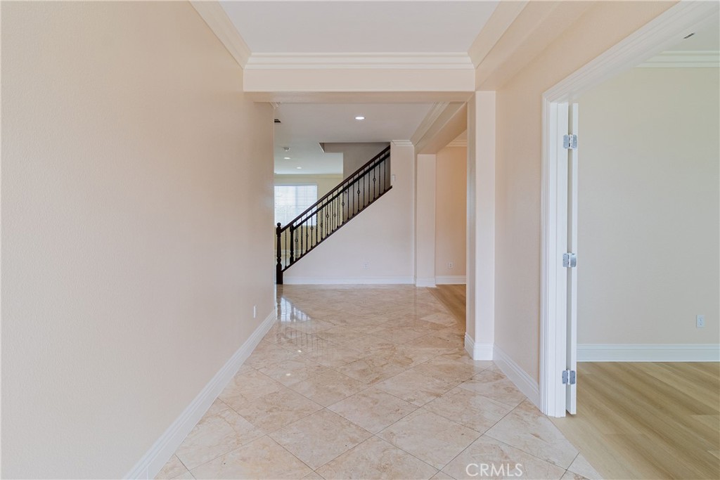 2272 Mary Clare Street Property Photo 2