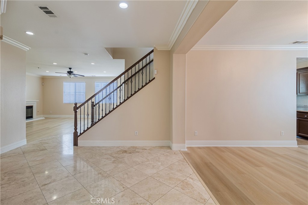 2272 Mary Clare Street Property Photo 4