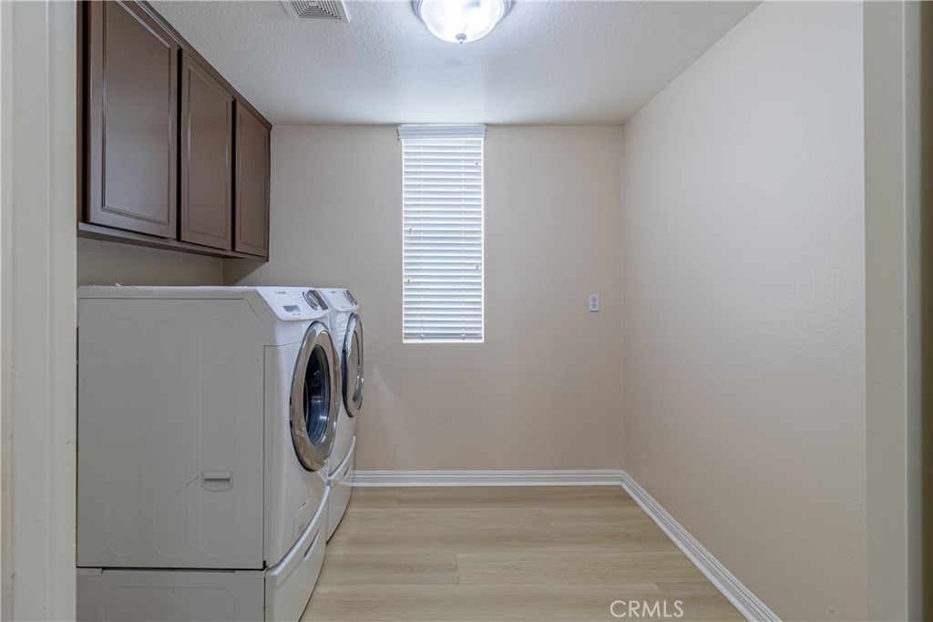2272 Mary Clare Street Property Photo 8