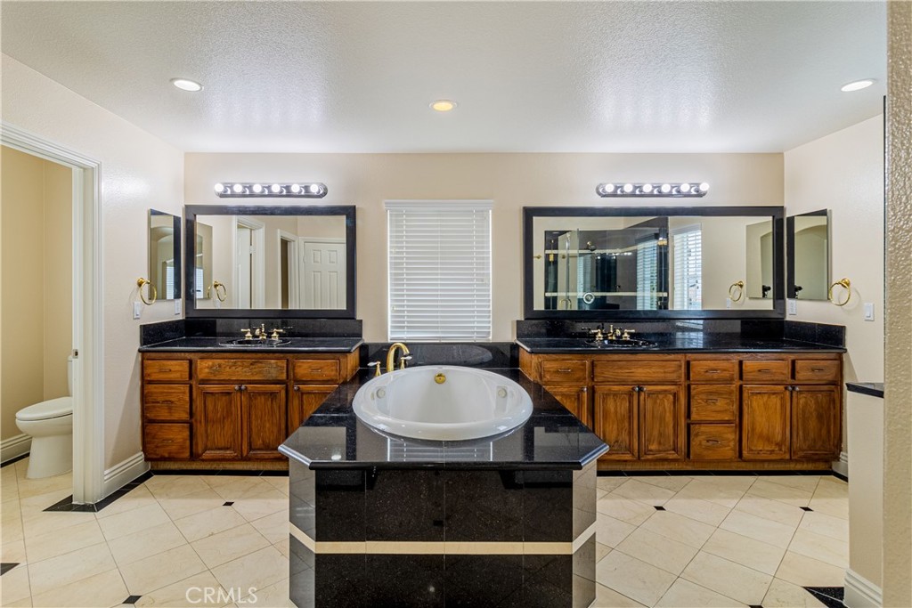 2272 Mary Clare Street Property Photo 15