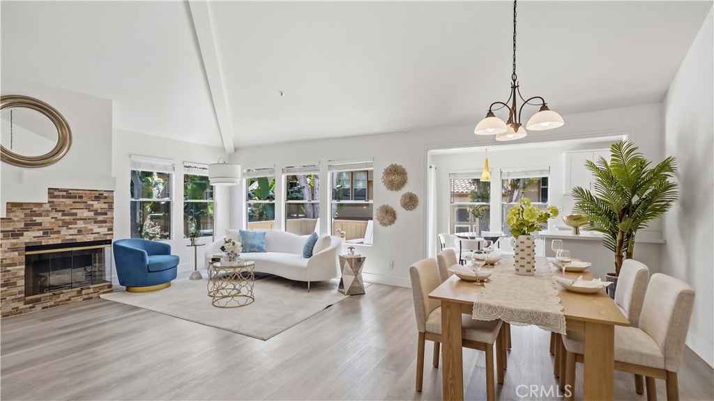 15 Ericson Aisle Property Photo 4