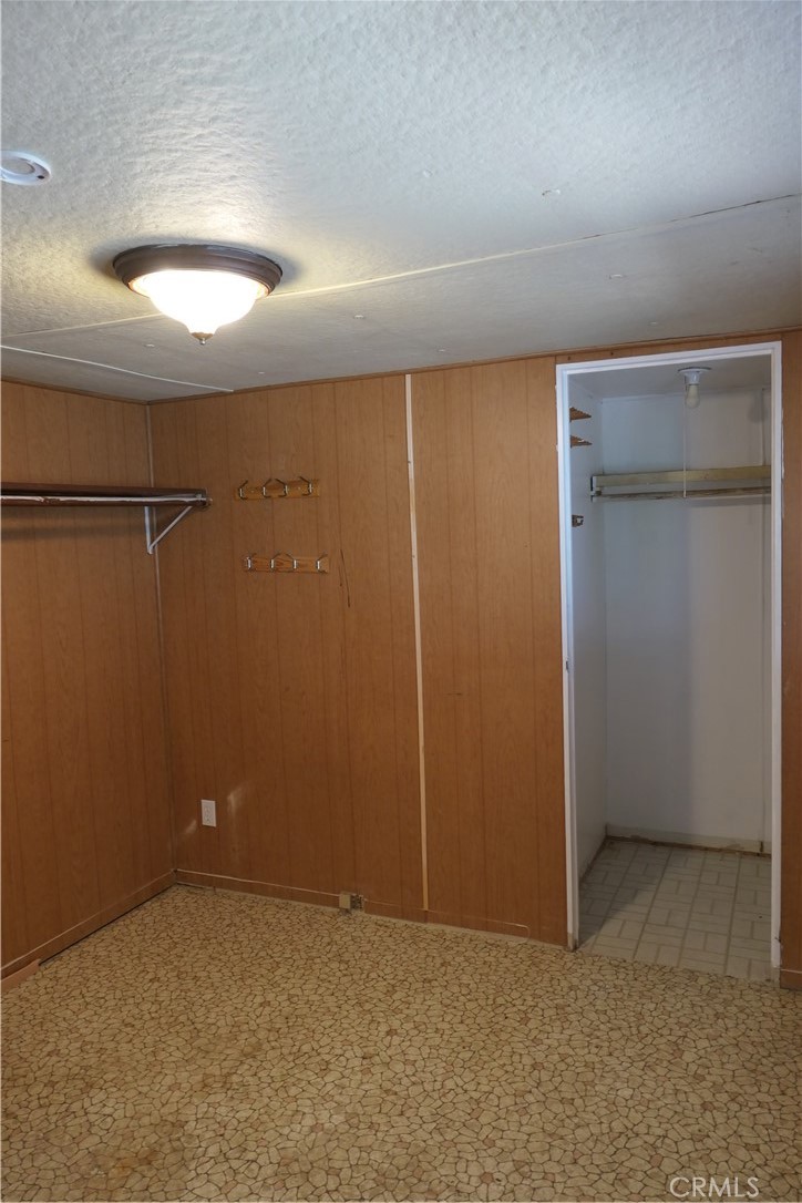 15621 Beach 151 Property Photo 8