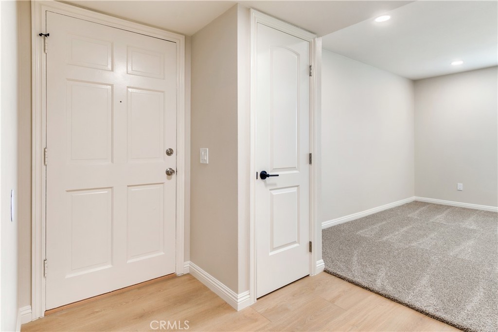 11119 Poplar Street D Property Photo 5