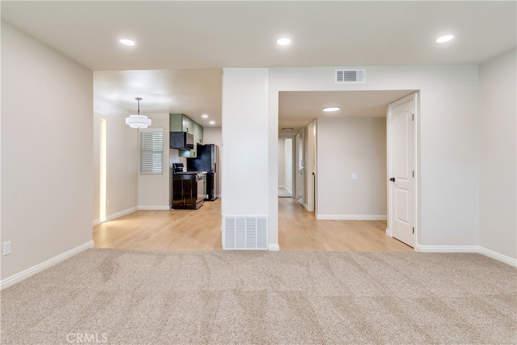 11119 Poplar Street D Property Photo 10