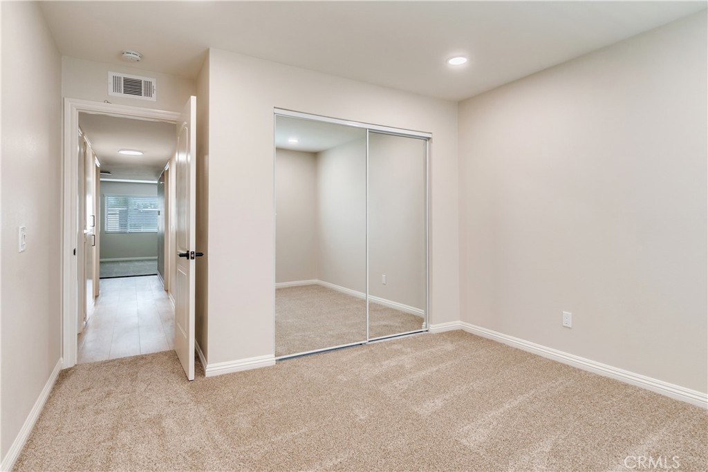 11119 Poplar Street D Property Photo 24