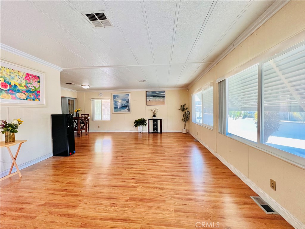 1441 S Paso Real Avenue 10 Property Photo 4