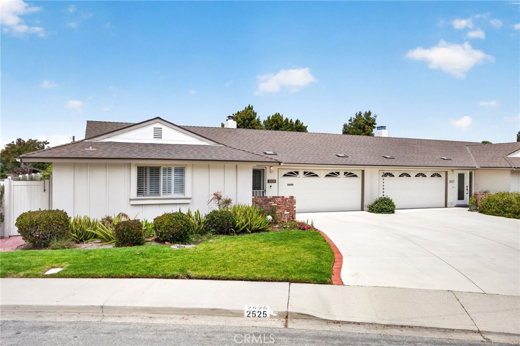 2525 Neptune Place Property Photo 1