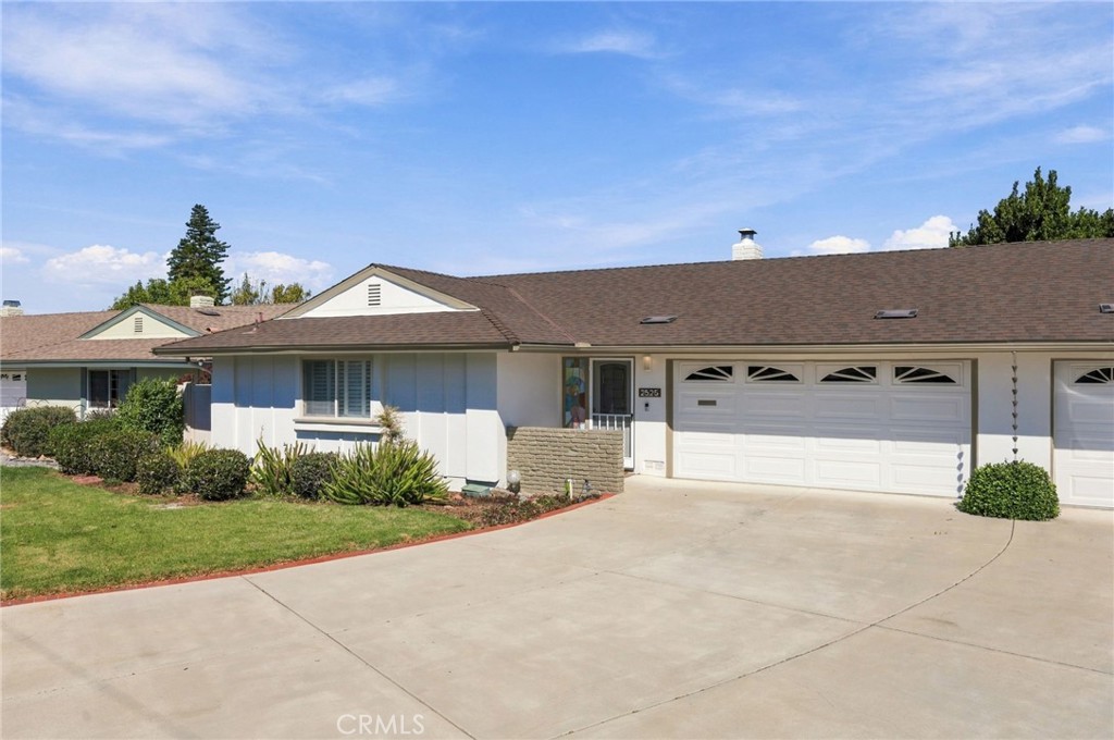 2525 Neptune Place Property Photo 1