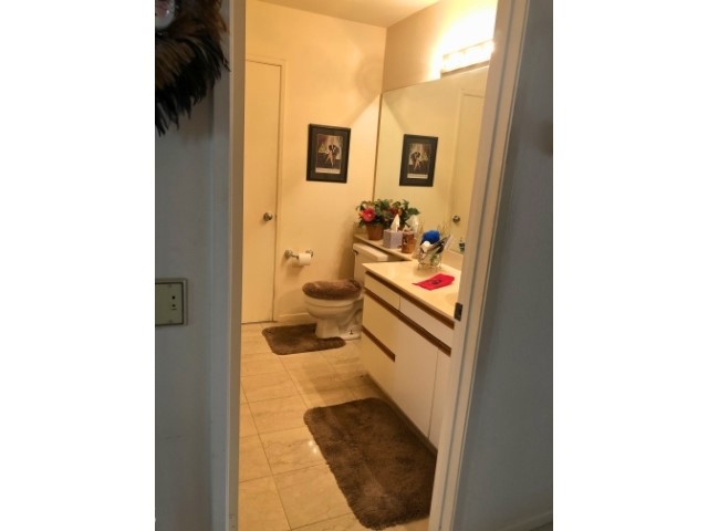 200 E Racquet Club Road 19 Property Photo 12